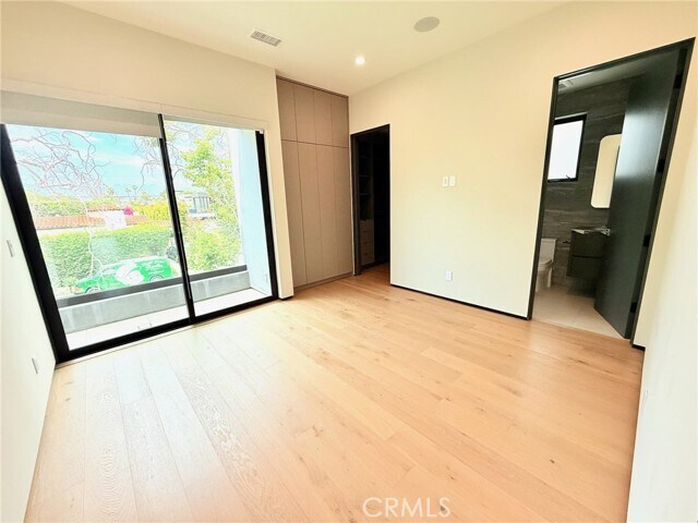 Building Photo - 6430 Drexel Ave
