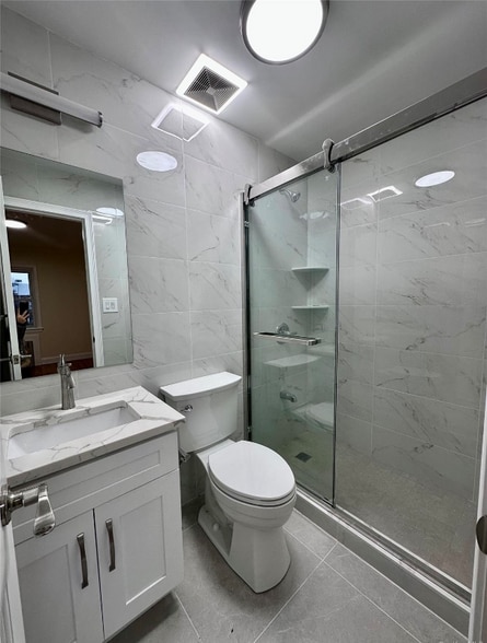 Building Photo - 150-31-150-22 22nd Ave