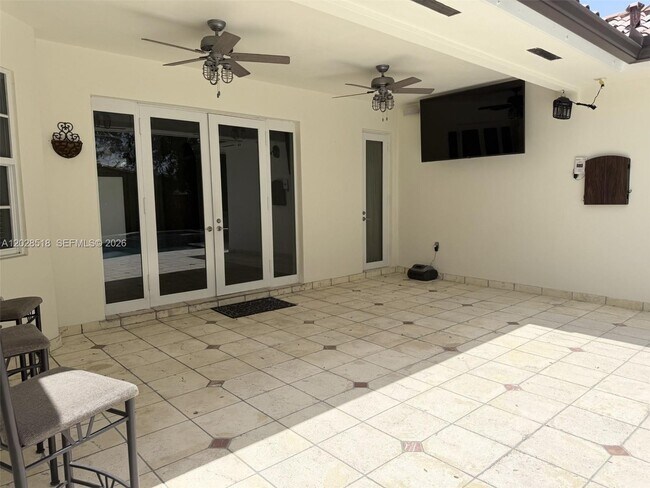 Building Photo - 9444 SW 78th St