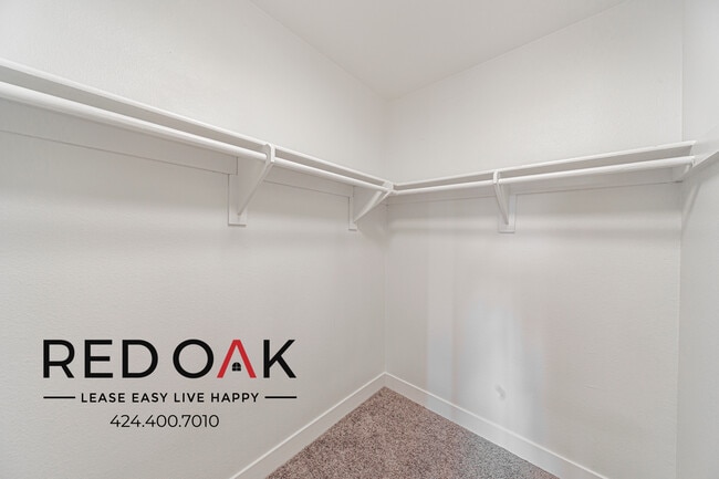 Building Photo - 3718 E Fountain St