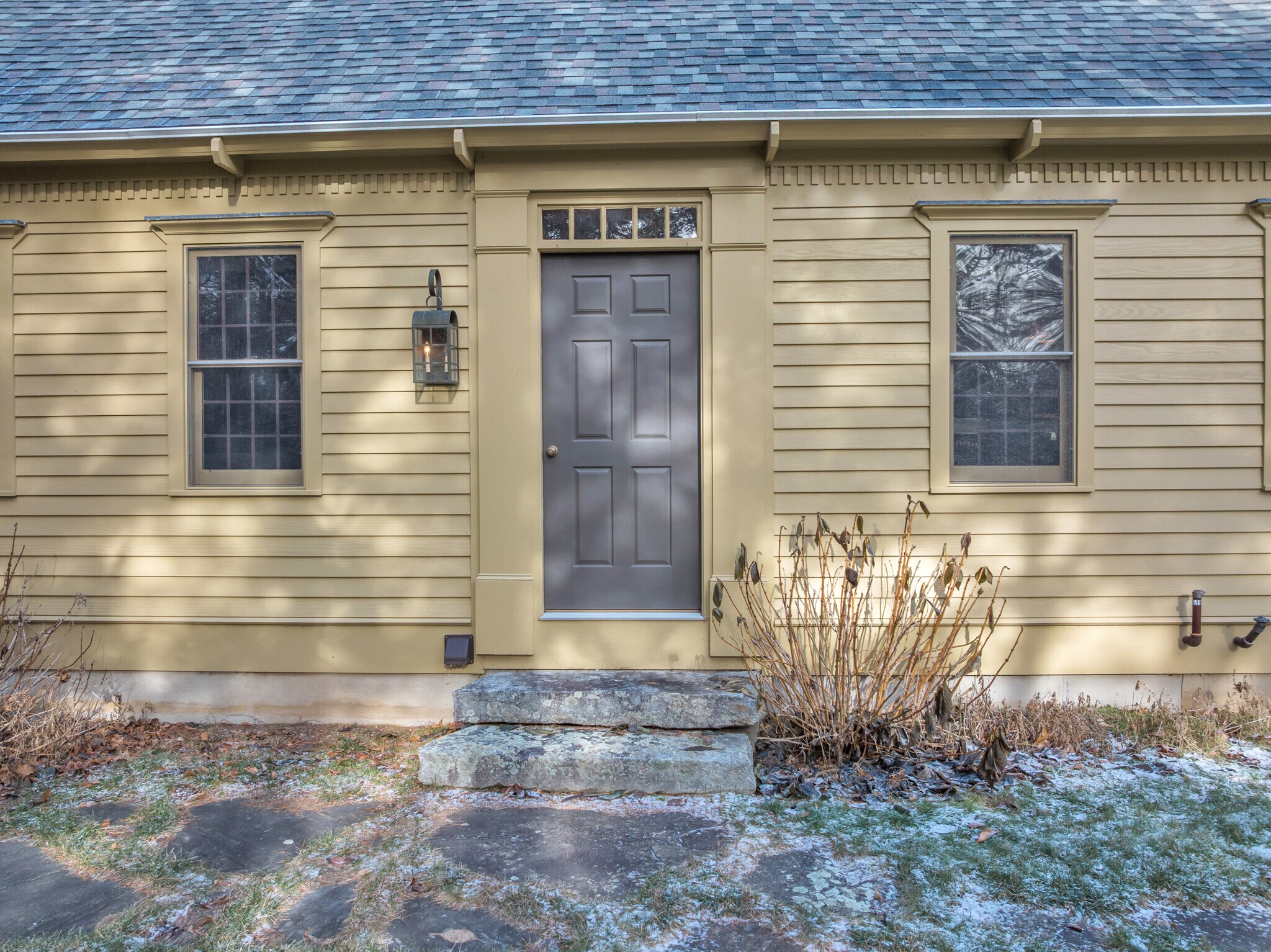 Building Photo - 73 Champeaux Rd