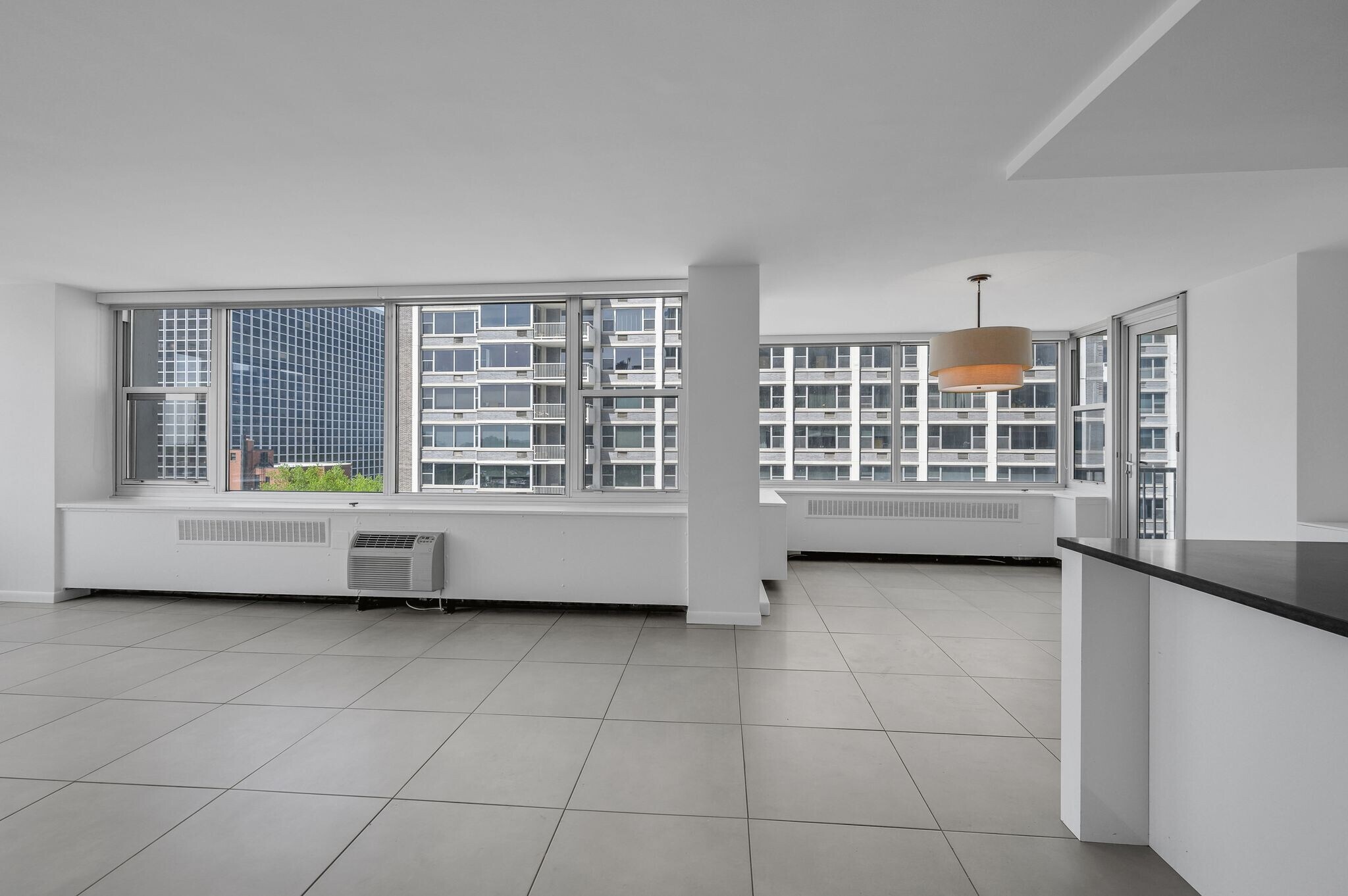 Building Photo - 4250 N Marine Dr