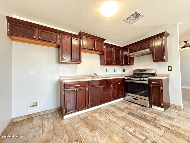 Building Photo - 12309 Tierra Inca Dr