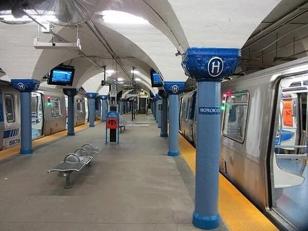 Building Photo - 219 Washington St