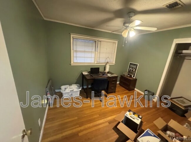 Building Photo - 3819 Bienville Rd