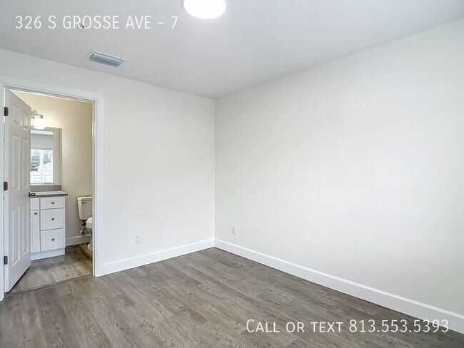Building Photo - 326 S Grosse Ave