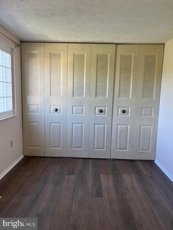 Building Photo - 11702 Zebrawood Ct