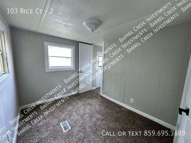 Building Photo - 103 Rice Ct