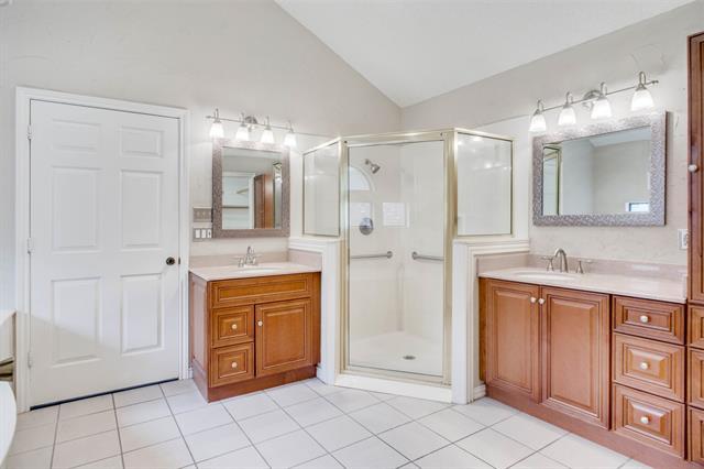 Building Photo - 123 Winding Hollow Ln