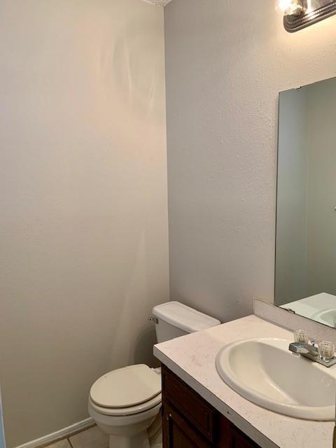 Building Photo - 1509 Rolling Oaks Dr