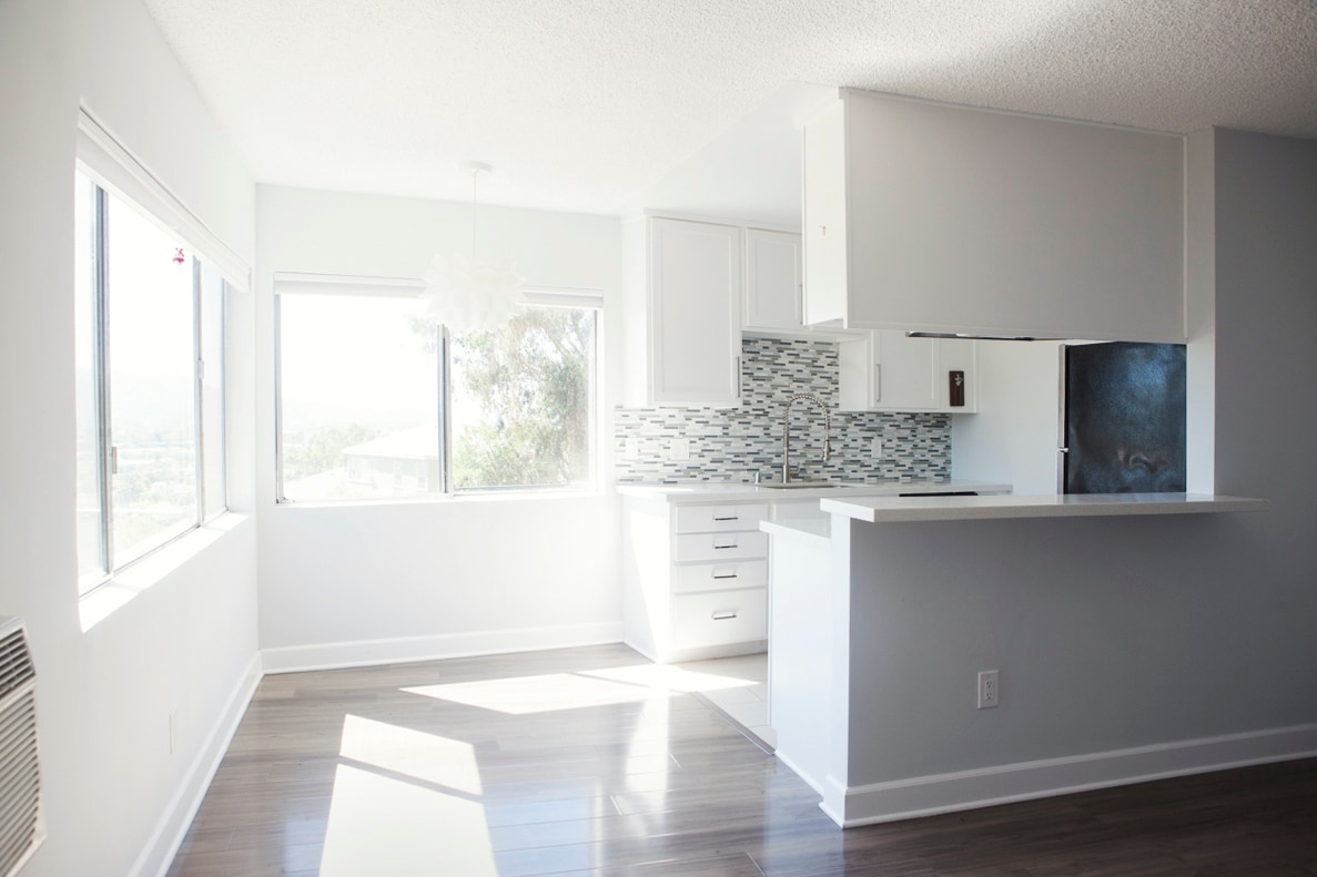 Building Photo - Carlyle Apartments