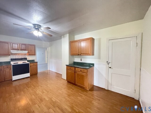 Building Photo - 15352 Binns Rd