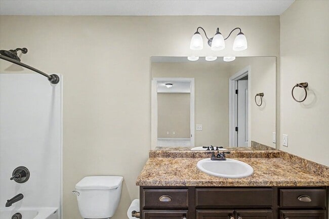 Building Photo - 4 Bed/3.5 Bath Home in The Palms at New Hampstead