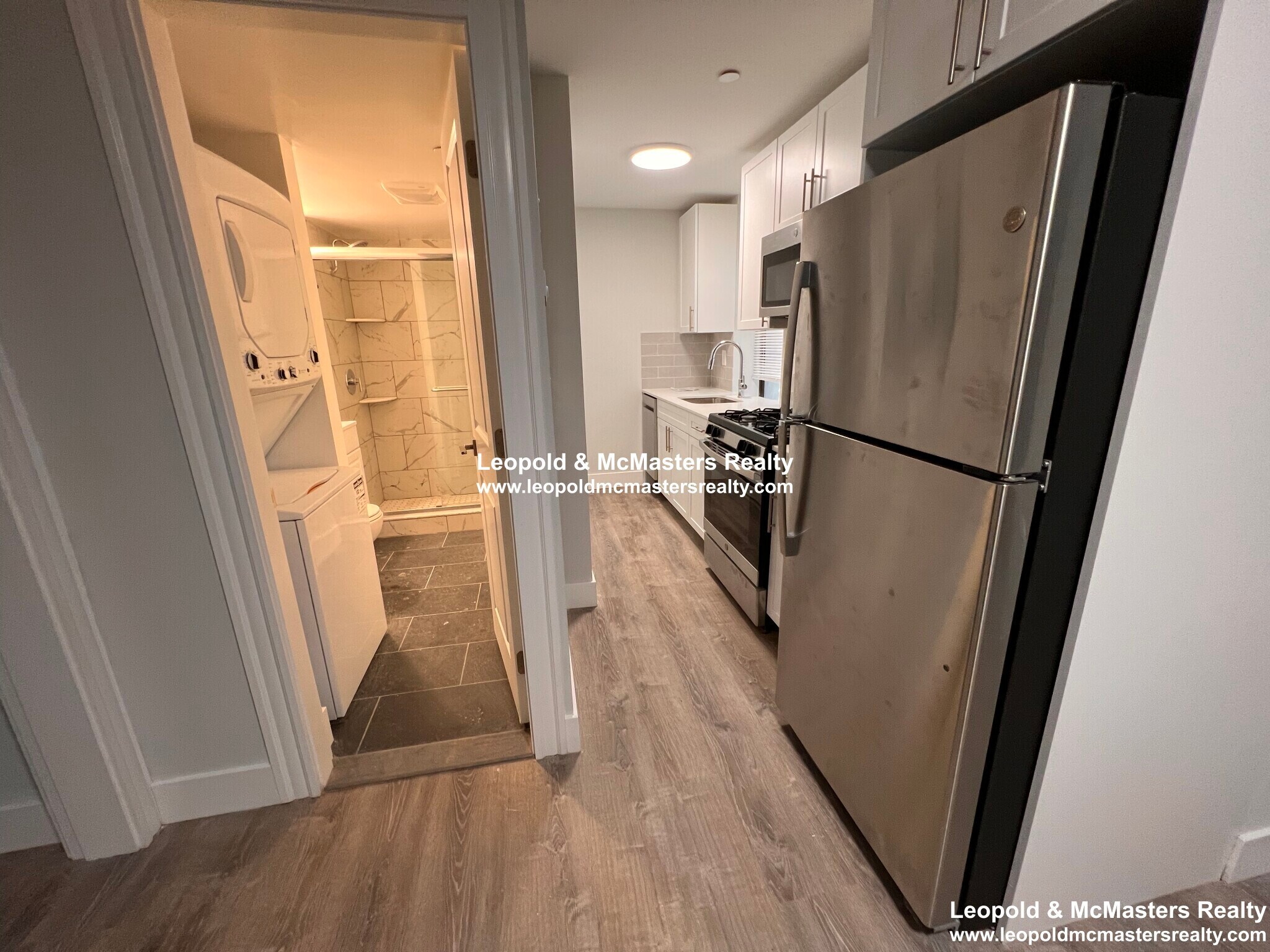 Building Photo - 67 Park Dr