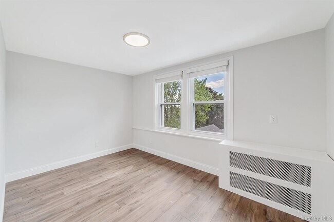 Building Photo - 69 Prospect St