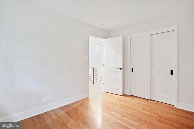 Building Photo - 3414 S Stafford St