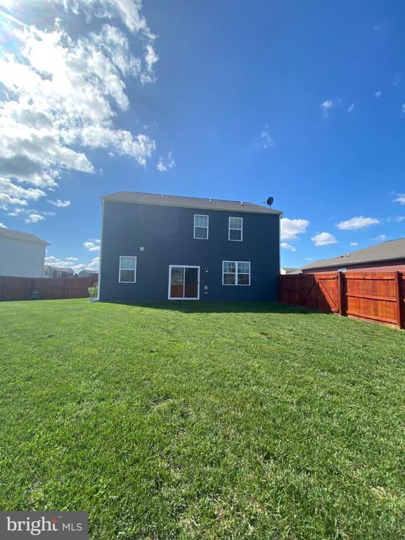 Building Photo - 214 Gumspring Dr