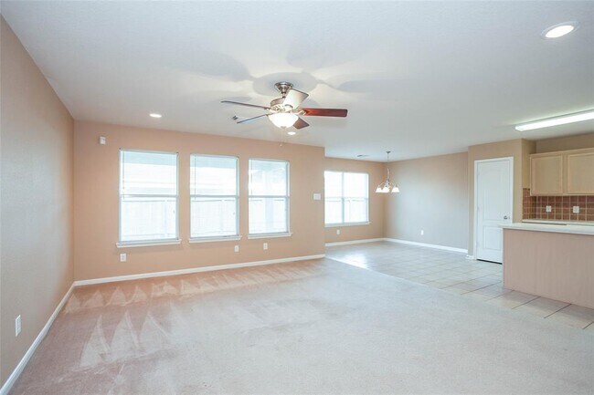 Building Photo - 4722 Silver Spruce Ln