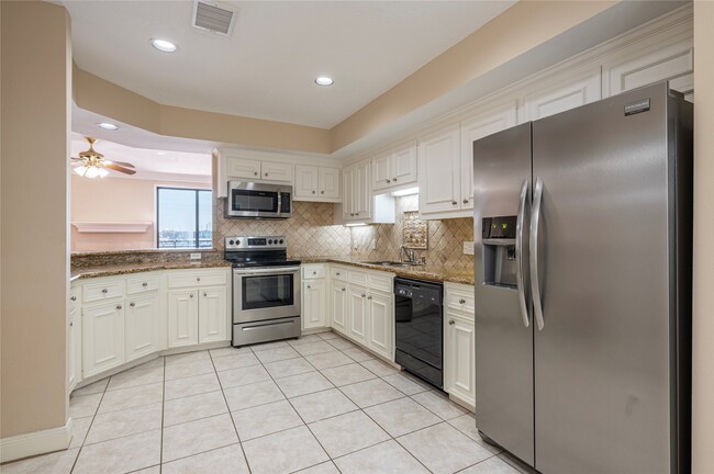 Building Photo - 1801 Enterprise Ave