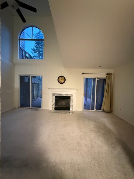 Building Photo - 9632 Hadleigh Ct