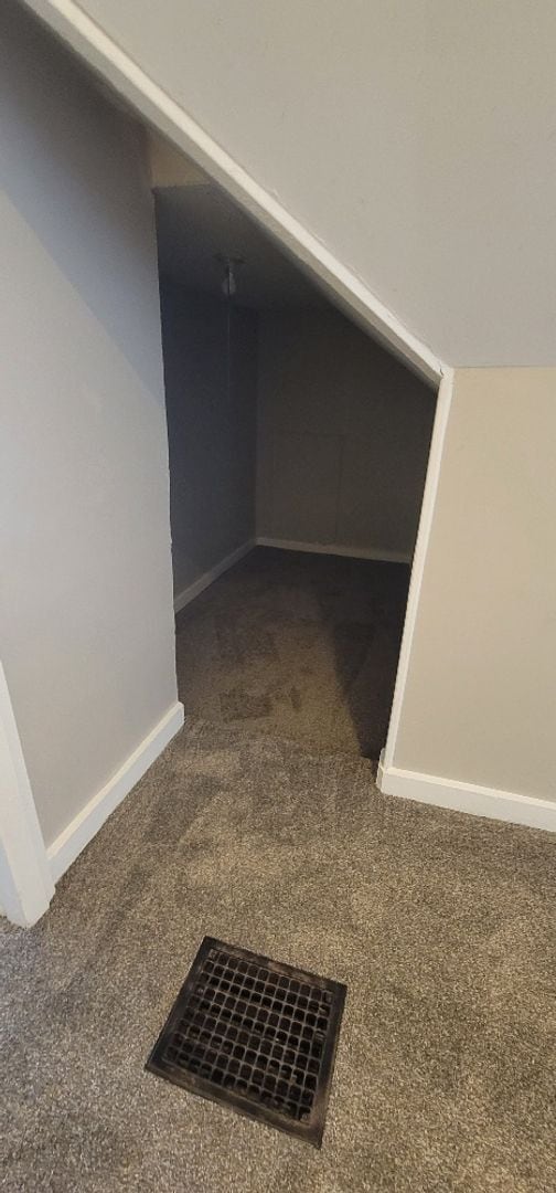 Building Photo - Newly remodeled 2 bedroom duplex!