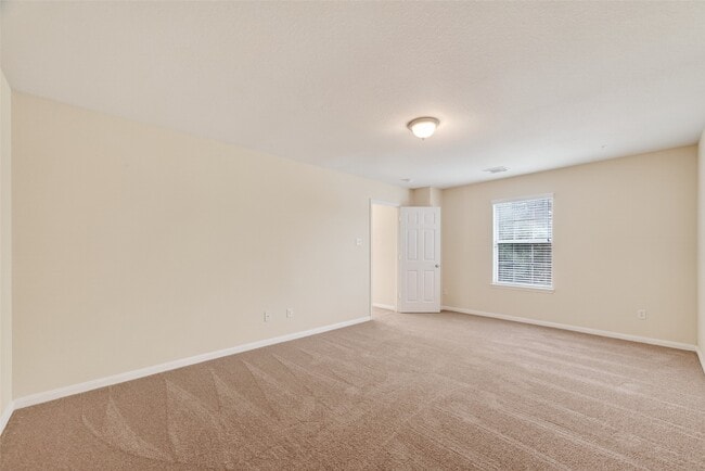 Building Photo - 24603 Colonial Elm Dr