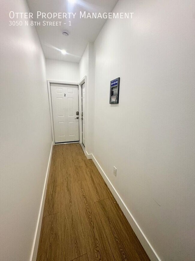 Building Photo - 3050 N 8th St