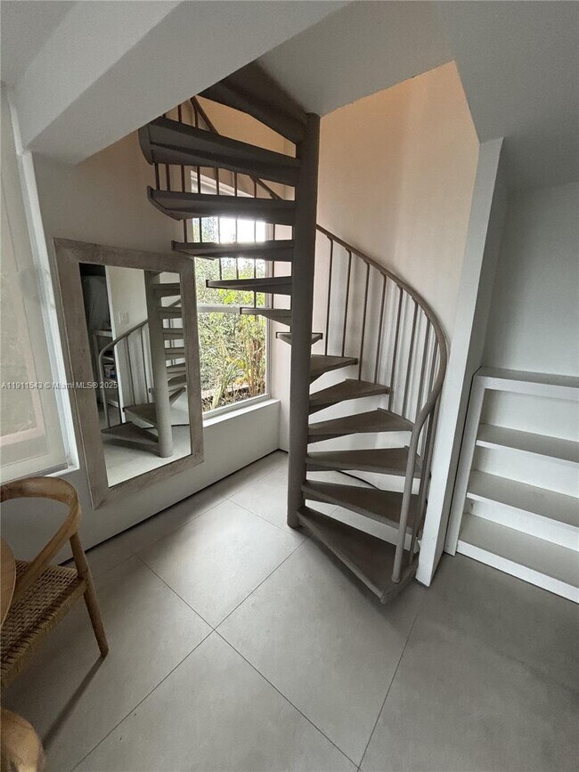 Building Photo - 2801 Florida Ave