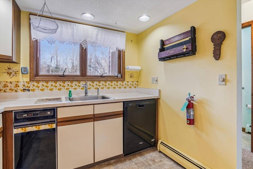 Building Photo - 136 Glazebrook