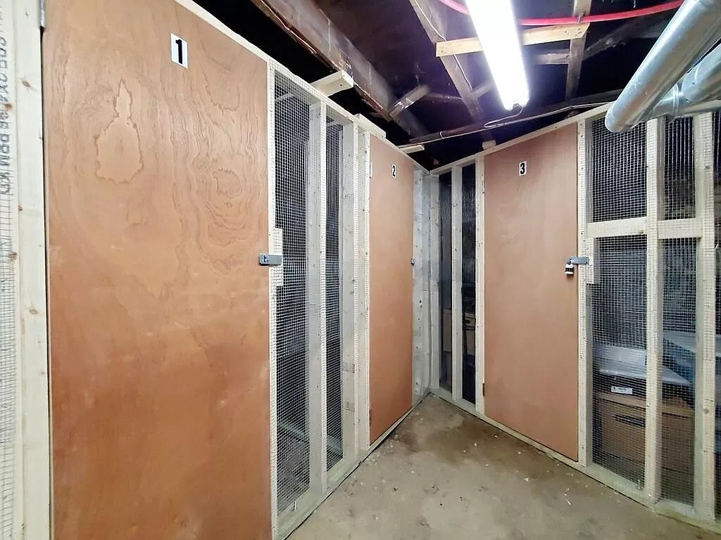 Building Photo - 120 Beacon St