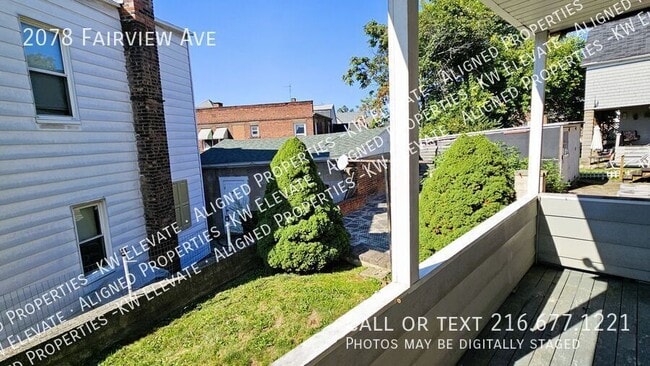 Building Photo - 2078 Fairview