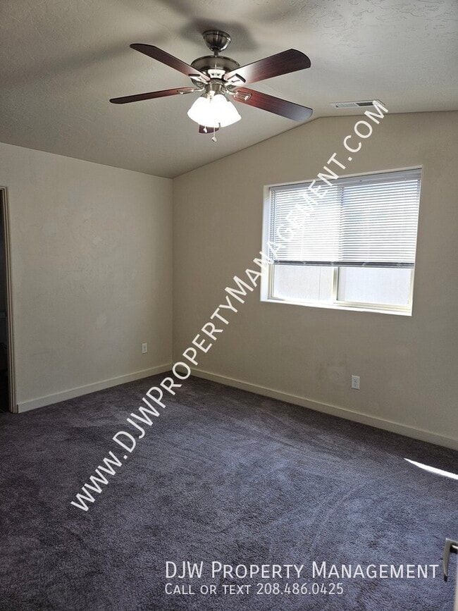 Building Photo - 2964 LeBlanc-