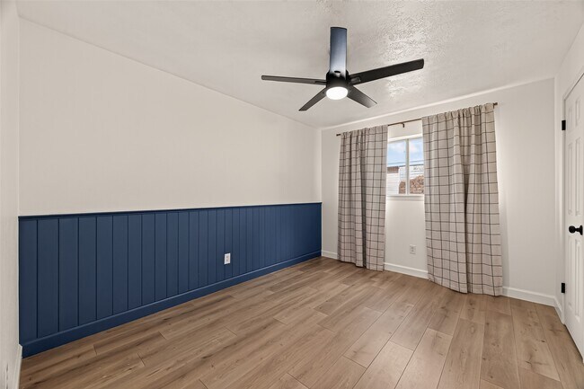 Building Photo - 4122 Donerail Dr