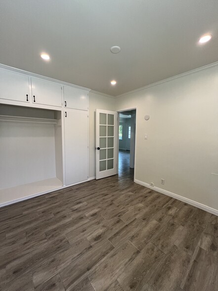Bedroom 2 - 715 W Colorado Blvd