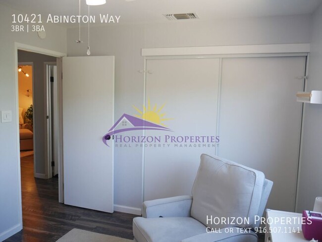 Building Photo - 10421 Abington Way
