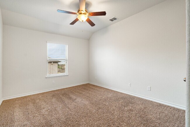 Building Photo - 412 Morgan Run