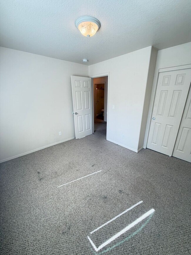 Building Photo - 375 Twister St NE