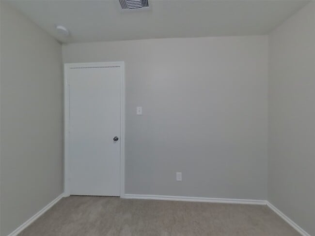 Building Photo - 814 Lightningbug Ln