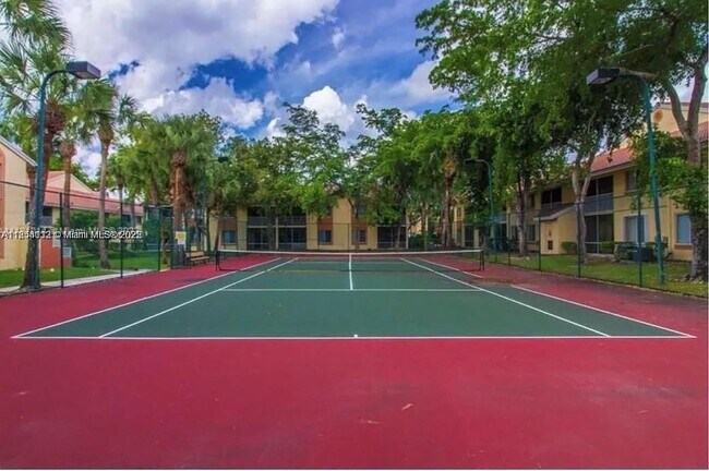 Building Photo - 1069 Coral Club Dr