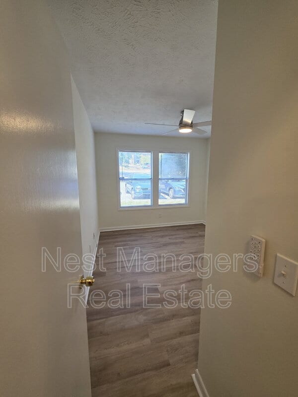 Building Photo - 6780 Willowbrook Dr