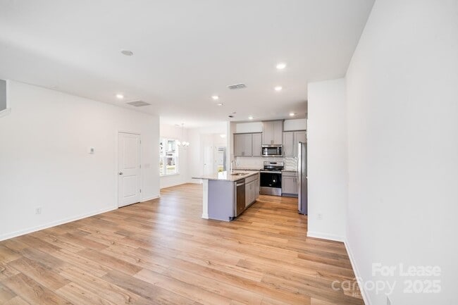 Building Photo - 2212 Cobble Ct