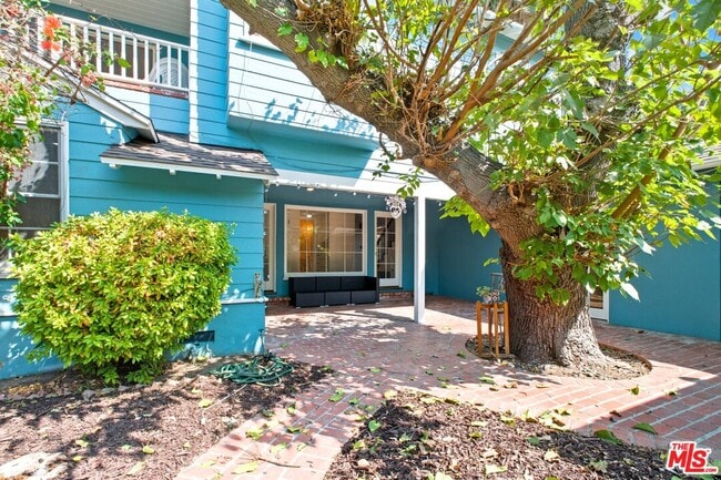 Building Photo - 4909 Morse Ave