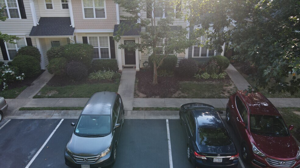 Primary Photo - 2222 Valley Haven Dr