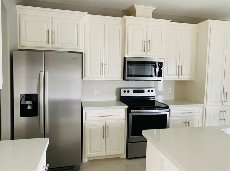 Building Photo - 3873 Tolosa St