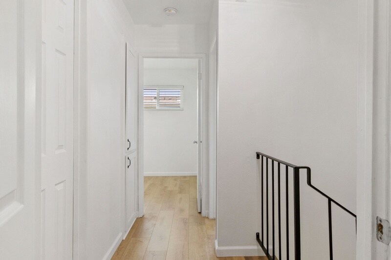 Building Photo - 3948 W 178th St