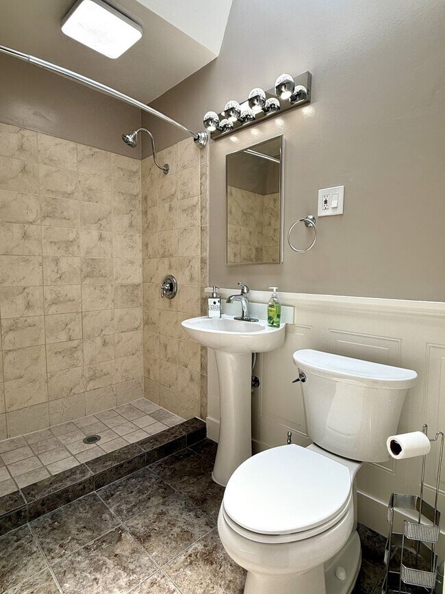 Building Photo - Two bedroom home for rent with large priva...