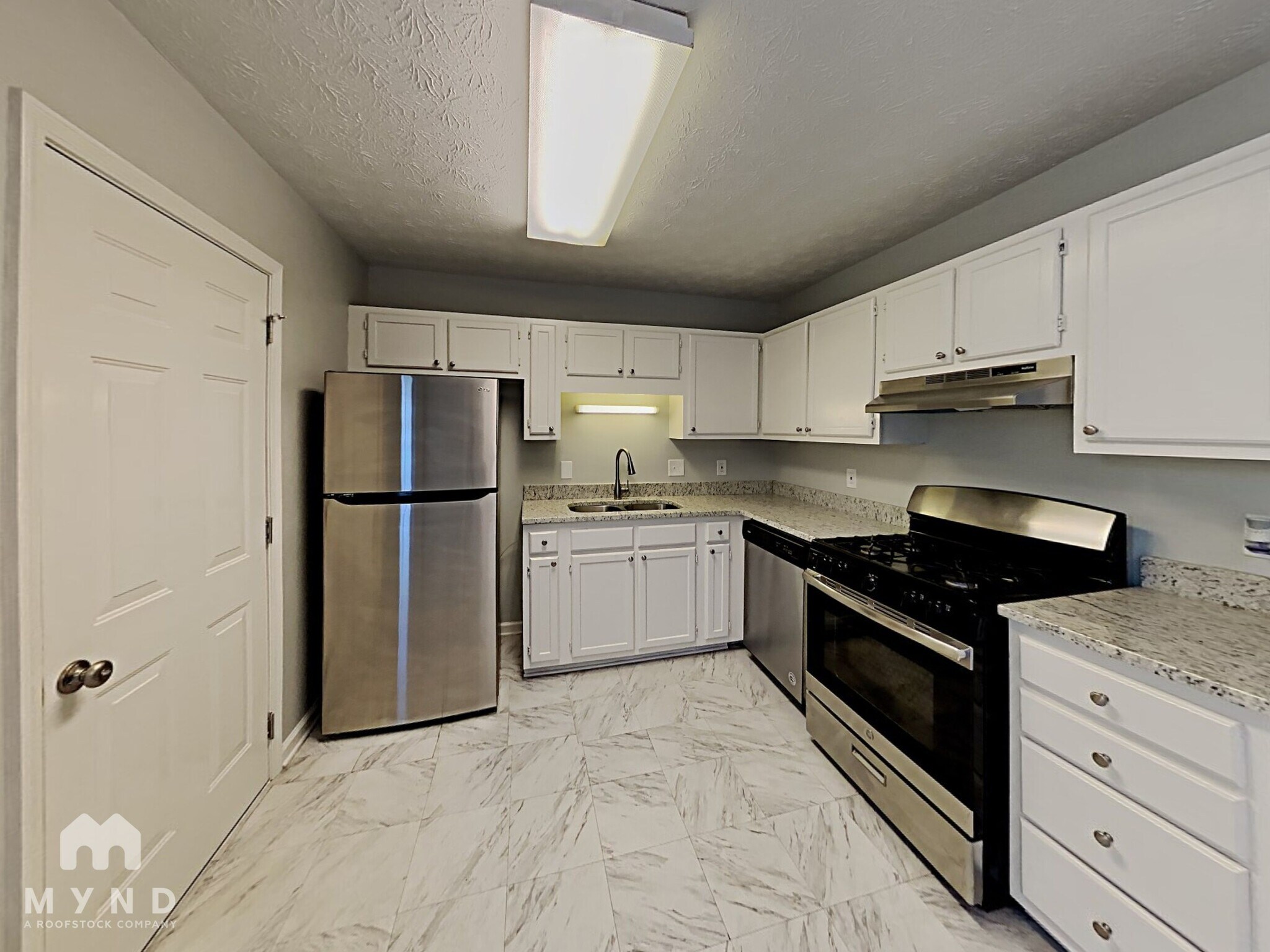 Building Photo - 4825 Hairston Pl