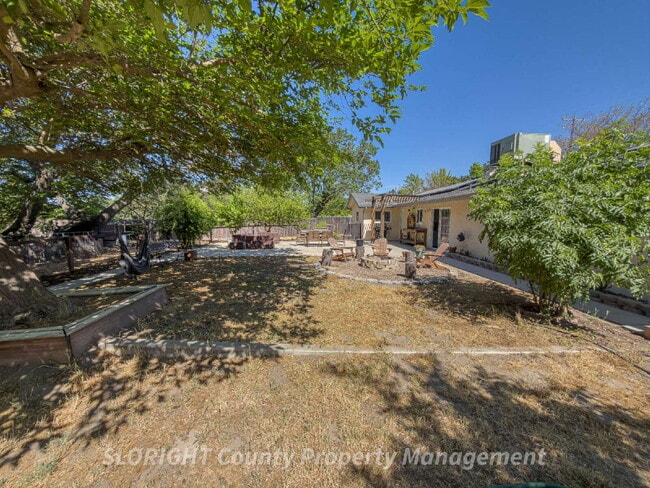 Building Photo - AVAILABLE MAY - Atascadero Home with Backyard Oasis + Bonus Office