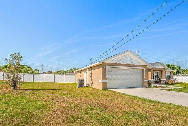 Building Photo - 1 Pecan Course Cir