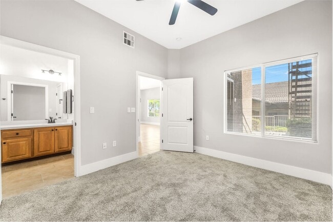 Building Photo - 8985 S Durango Dr